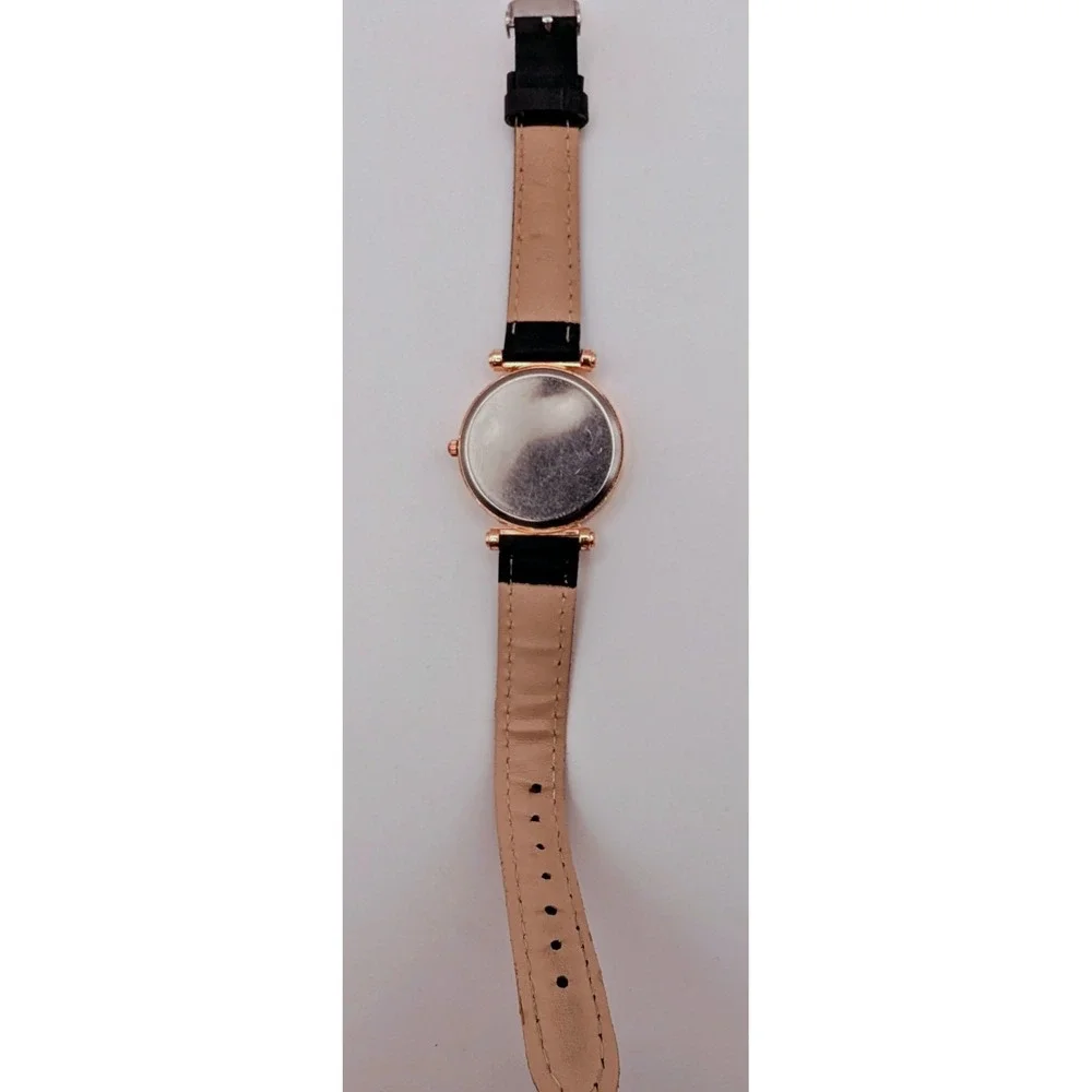 Sparkle Heart Inschic‎ Beautiful Gold And Black Watch, New Battery